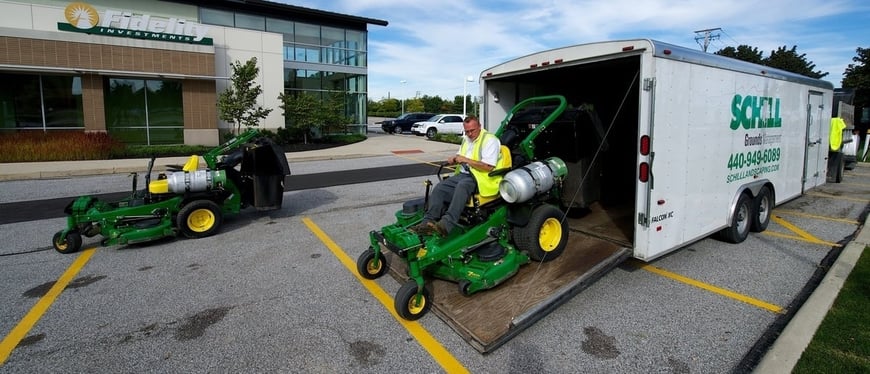 Propane_mower_3-782480-edited.jpg